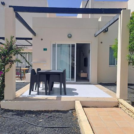 Homeforguest Apartamento 13 Con Terraza Y Piscina En Corralejo Dış mekan fotoğraf